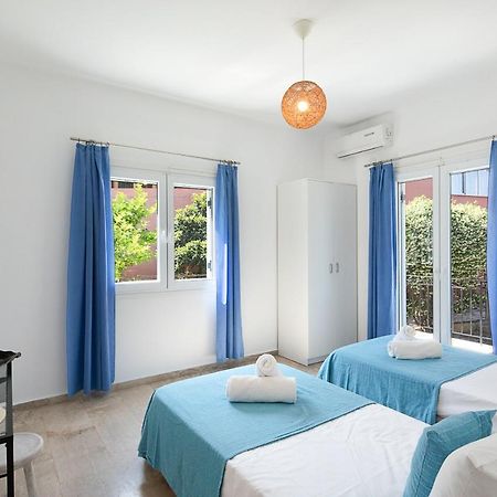 Irini Apartments And Studios Agios Gordios  Dış mekan fotoğraf