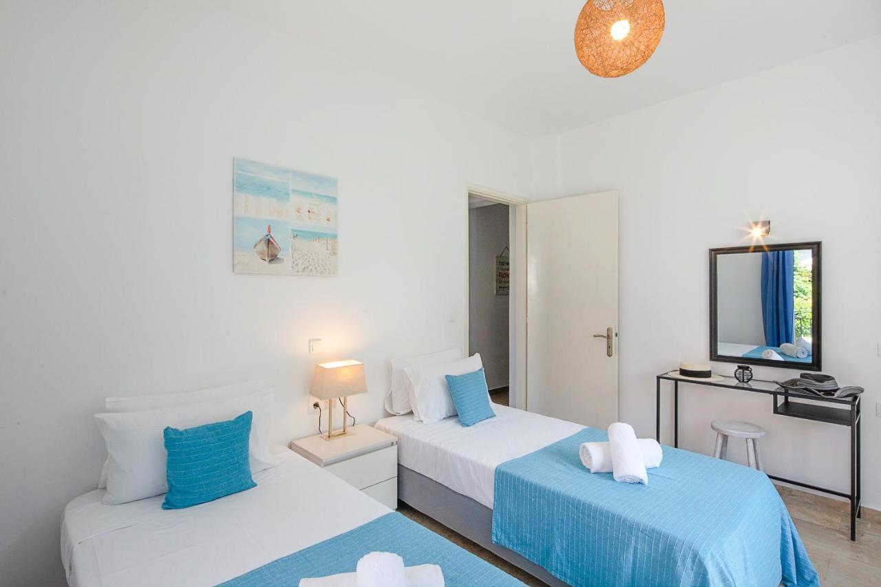 Irini Apartments And Studios Agios Gordios  Dış mekan fotoğraf